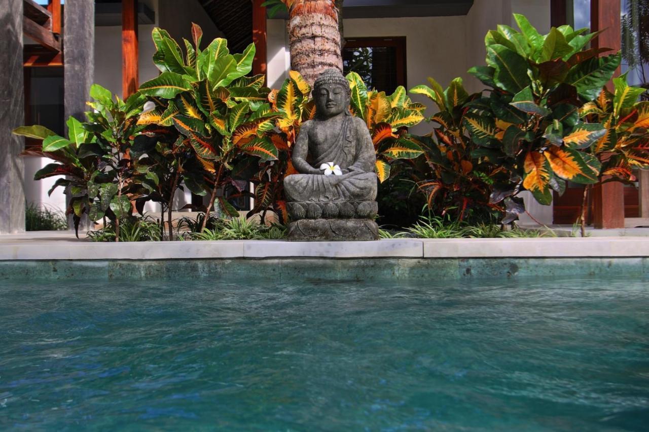 Villa Rumah Isah تْشانديداسا المظهر الخارجي الصورة
